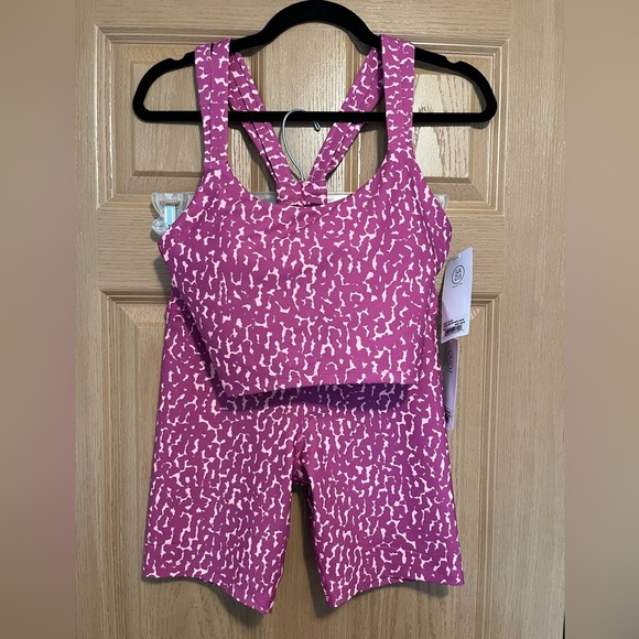 Sage Collective Activewear Set in Rain Spot Purple Orchard NWT Small Bra& Shorts - Picture 4 of 13